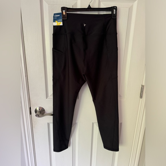 Old Navy 7/8 length powersoft sz L - Picture 4 of 4